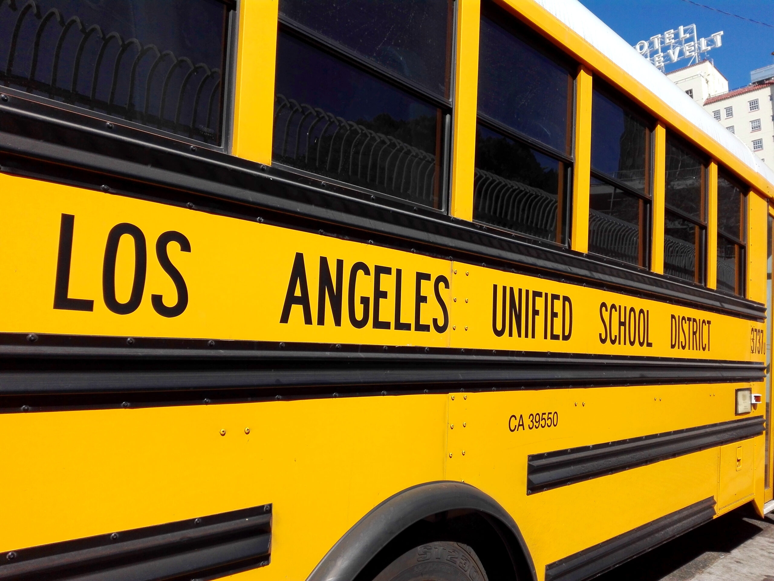 LAUSD Bars Charter Schools From Using 350 Campuses Citywide 2UrbanGirls